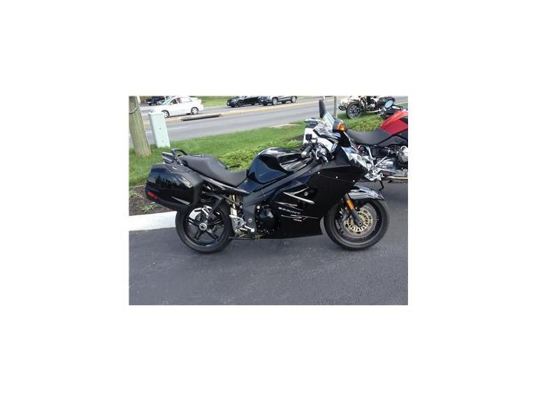 2009 Triumph SPRINT ST Sport Touring 