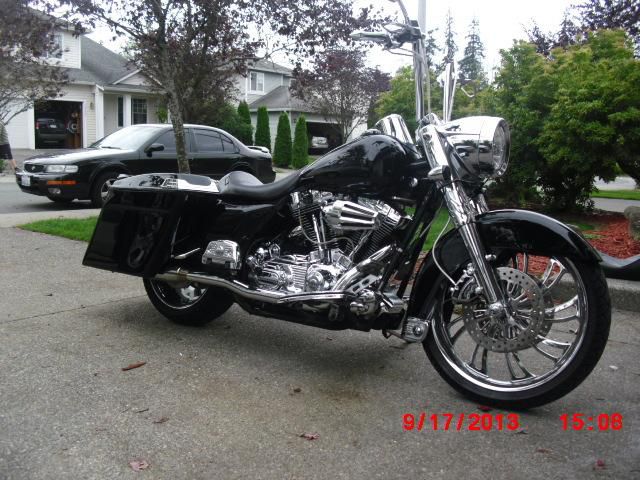 2002 HARLEY ROAD KING BAGGER