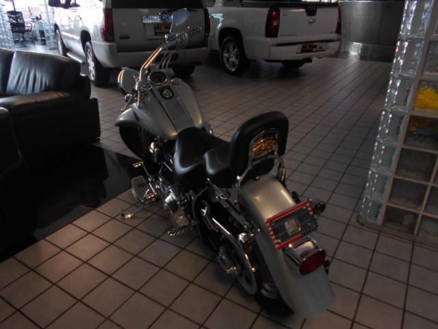 2004 Harley-Davidson FLSTF Softail Fat Boy Only 15,527 miles. POW MIA extras, US $4,051.00, image 4