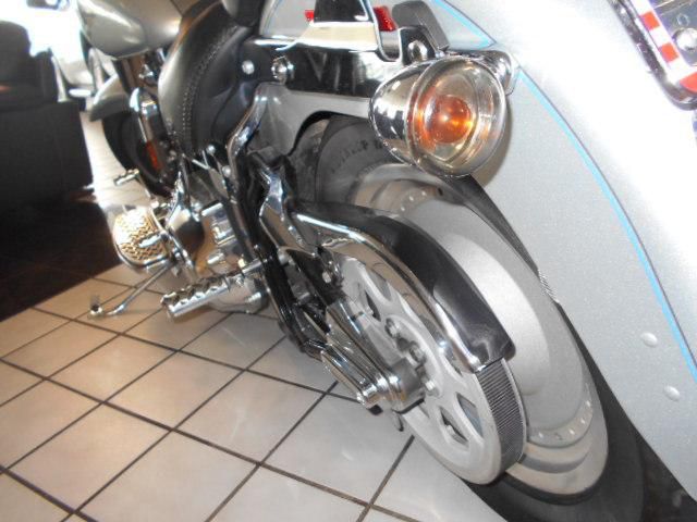 2004 Harley-Davidson FLSTF Softail Fat Boy Only 15,527 miles. POW MIA extras, US $4,051.00, image 10