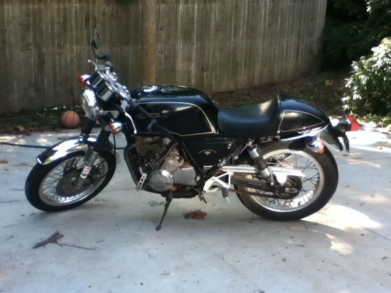 limited edition honda gb500, black, british racing replica, good condition