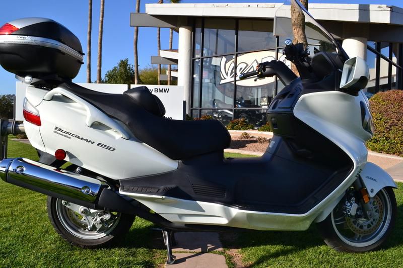 2011 Suzuki Burgman 650 Executive Touring 