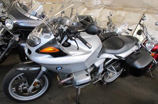 2002 bmw r1100s  sportbike 