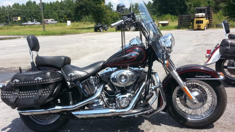 2011 harley davidson flstc heritage softail classic merlot sunglo / vivid black