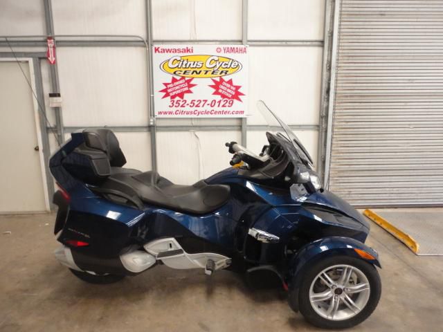 2010 Can-Am Spyder Roadster RT Audio And Convenience Sport Touring 
