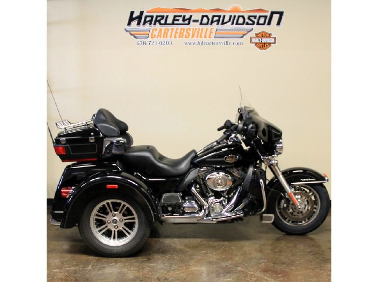 2010 Harley-Davidson FLHTCUTG Tri Glide Ultra Classic 