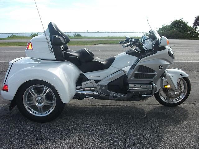 2012 Honda Gold Wing Road Smith Trike Mint!!!Low Miles!!!