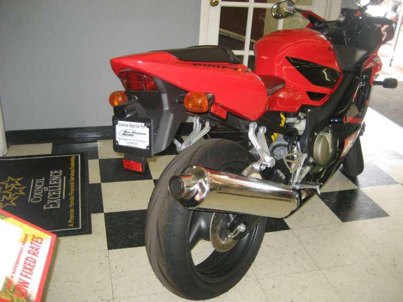2002 Honda CBR600F4i NO RESERVE!!! 2100 Miles!!! NICE AND CHEAP!!!, US $3,151.00, image 3