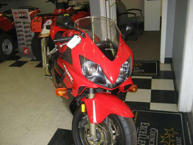 2002 Honda CBR600F4i NO RESERVE!!! 2100 Miles!!! NICE AND CHEAP!!!, US $3,151.00, image 4