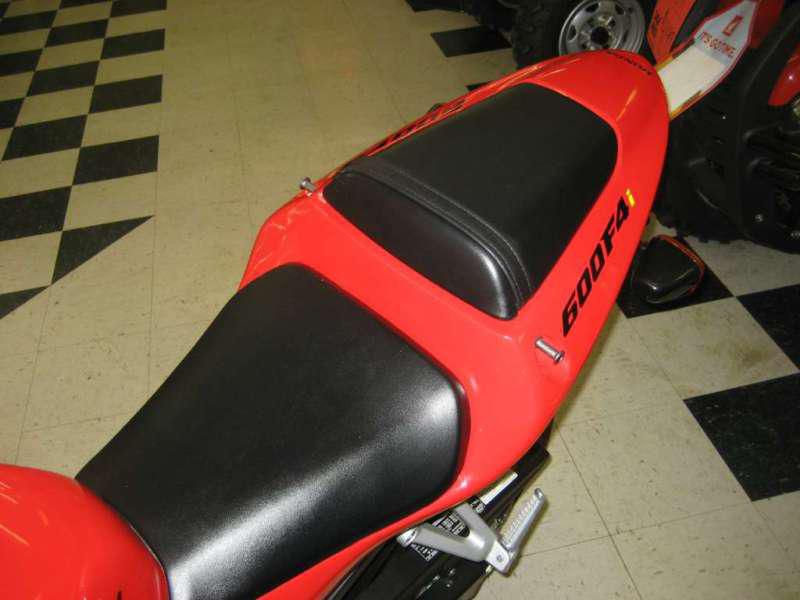 2002 Honda CBR600F4i NO RESERVE!!! 2100 Miles!!! NICE AND CHEAP!!!, US $3,151.00, image 6