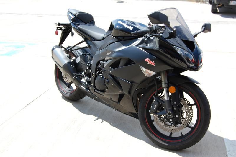 2011 Kawasaki Ninja ZX-6R Sportbike 