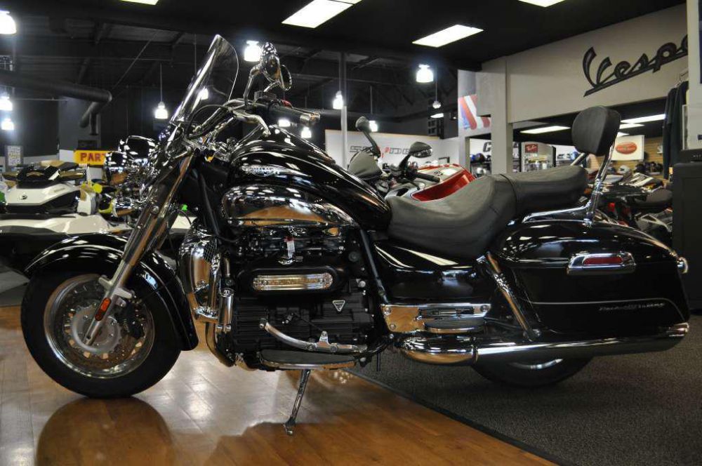 2013 Triumph Rocket III Touring Standard , US $14,499.00, image 2