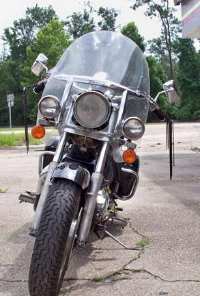 REDUCED!! A million $$$ of fun for $3,499!!! 1100 Touring Ace, black, well kept!, US $3,499.00, image 4