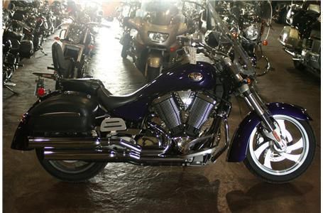 2004 Victory Kingpin Deluxe Cruiser 
