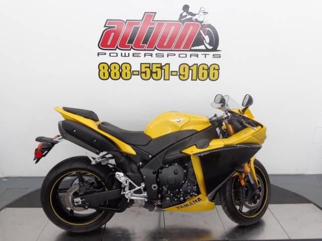 2009 Yamaha R1 Sportbike 