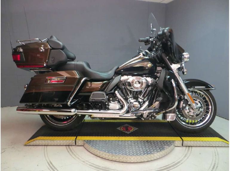 2013 harley-davidson electra glide ultra limited 110th anniversa 