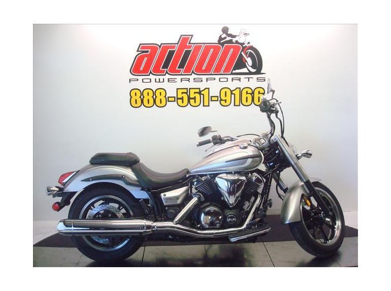 2012 Yamaha V-Star 1300 Tour , $9,799, image 2