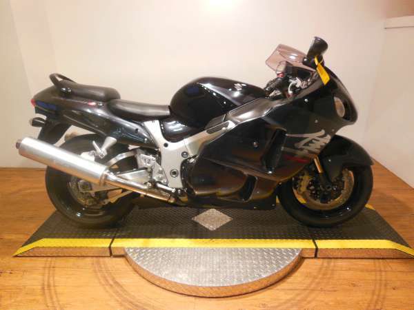 2006 suzuki hayabusa 1300