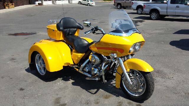 Used 2007 harley davidson road glide trike for sale.