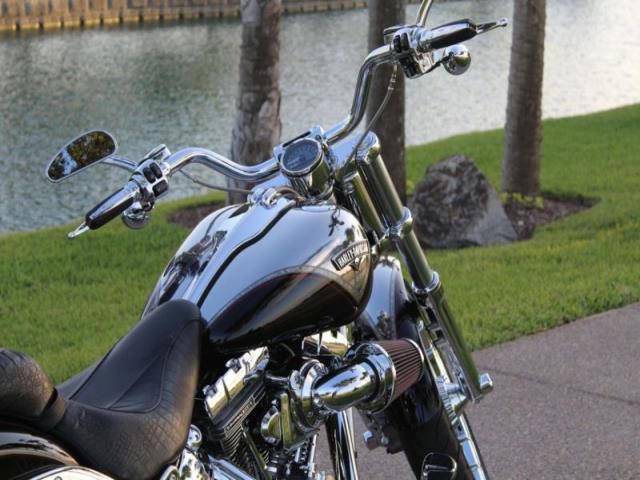 2013 - harley-davidson softail breakout cvo