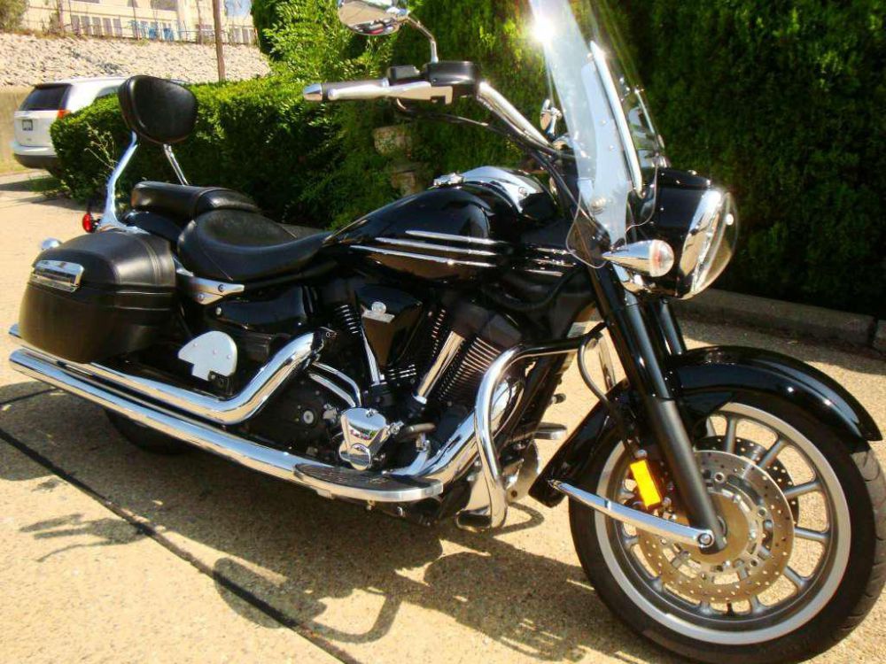 2008 Yamaha Stratoliner Midnight Cruiser for sale on 2040-motos