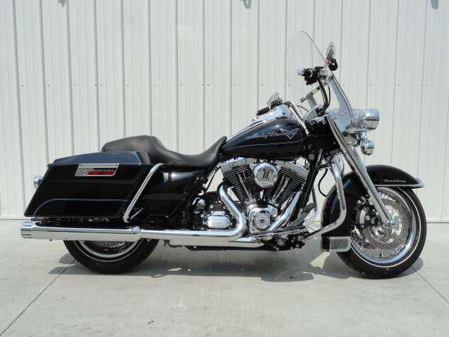 2013 harley-davidson flhr road king  touring 