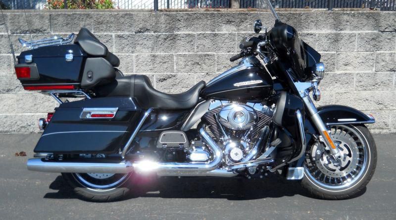 2012 Harley Davidson FLHTK Ultra Limited, Excelleny Condition, No Reserve