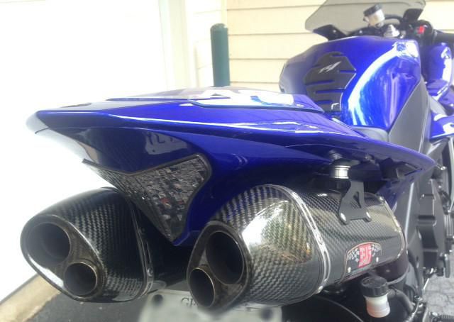 2010 Yamaha Yzf-R1 Sportbike 