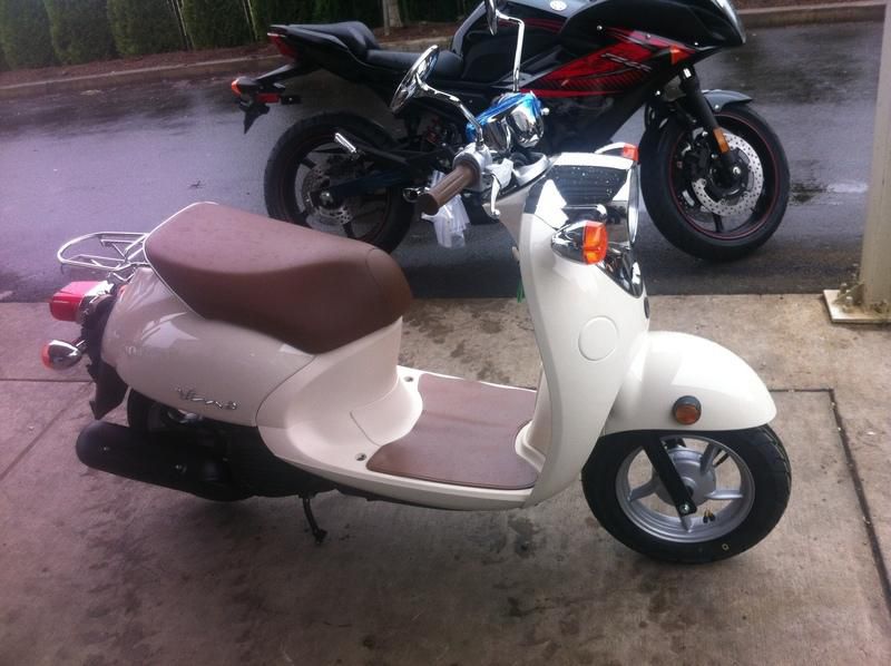 2013 Yamaha Vino Classic Moped 