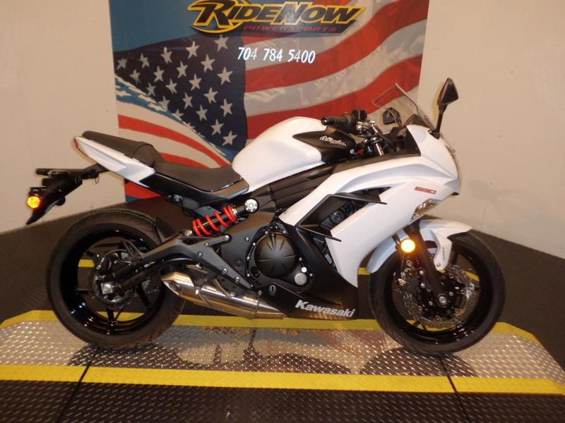 2013 Kawasaki Ninja 650 ABS Sportbike 