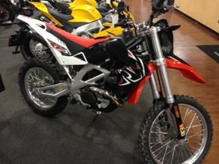 NEW 2008 Aprilia RXV 5.5 550cc Dirtbike/Enduro Street Legal NEW NO RESERVE!!!