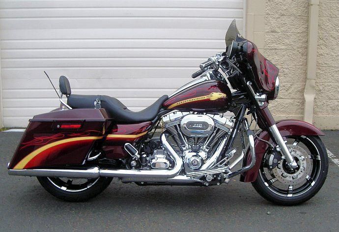 2010 Harley davidson FLHXSE C.V.O. Street Glide, Spiced Rum, Low Miles