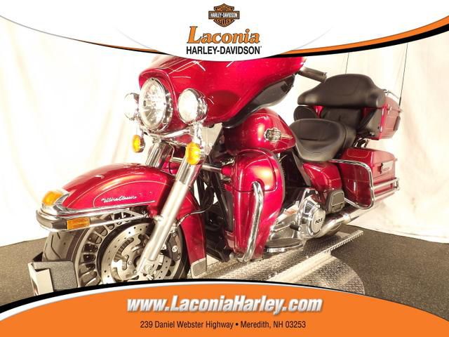 2013 harley-davidson flhtcu ultra classic electra glide  cruiser 