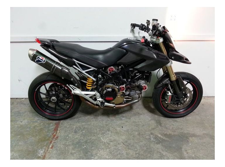 2008 Ducati Hyper Motard 1100s 