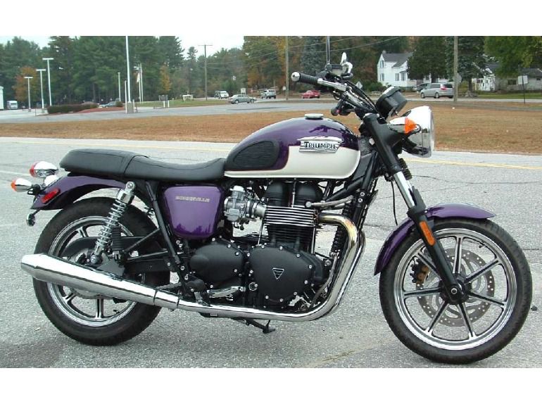 2013 triumph bonneville - imperial purple / fusion white 