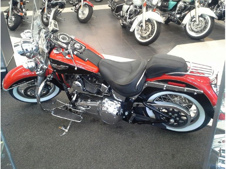 2010 Harley-Davidson SOFTAIL DELUXE FLSTN DELUXE 
