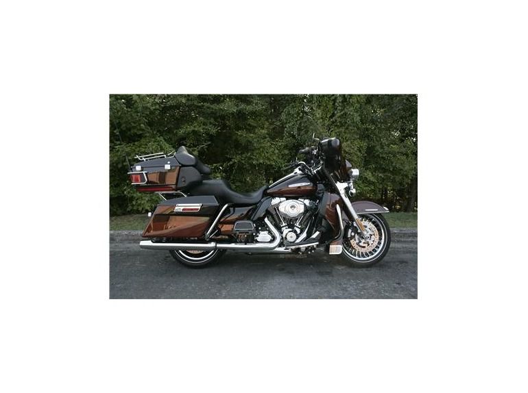 2011 Harley-Davidson FLHTK - ELECTRA GLID 