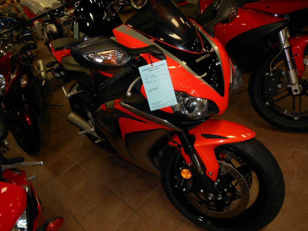 2010 honda cbr1000rr abs  sportbike 