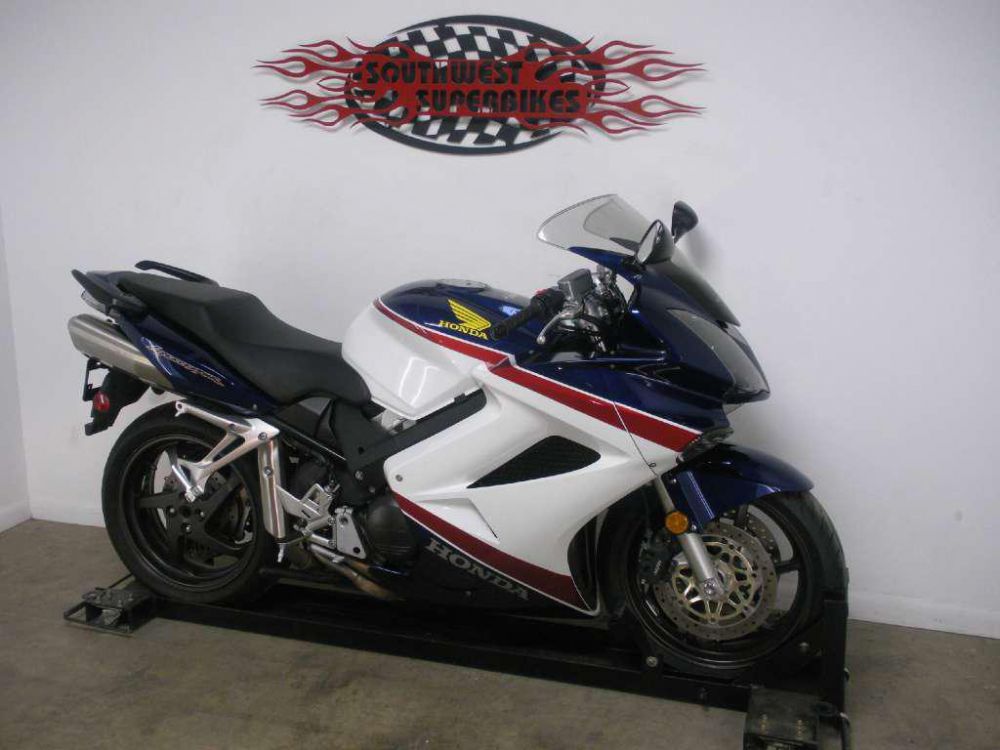 2007 Honda Interceptor (VFR800FI)  Sportbike , US $6,990.00, image 2