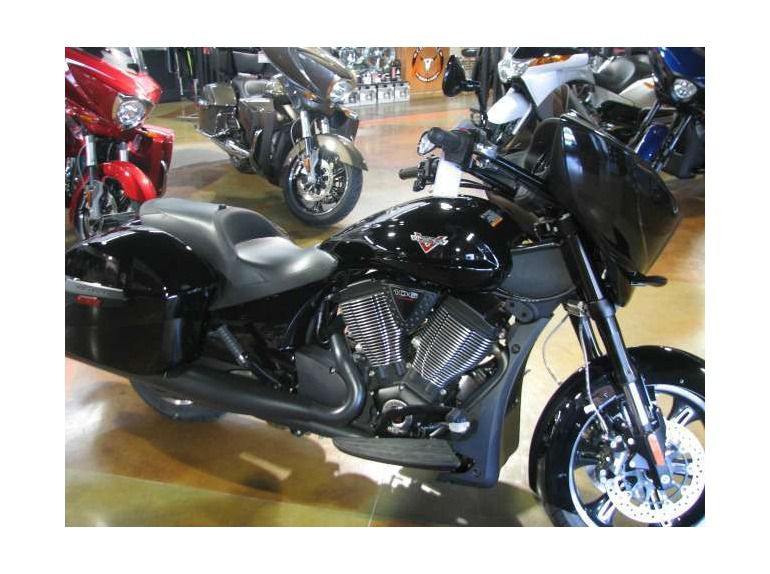 2014 Victory Cross Country 8-Ball 