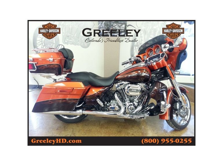 2012 Harley-Davidson FLHXSE3 - CVO Street Glide 