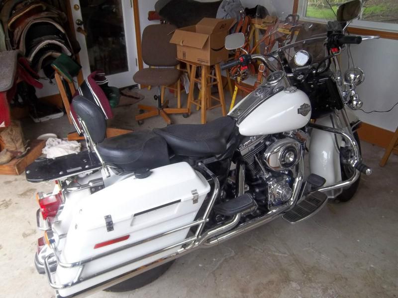 Harley road king police  2000