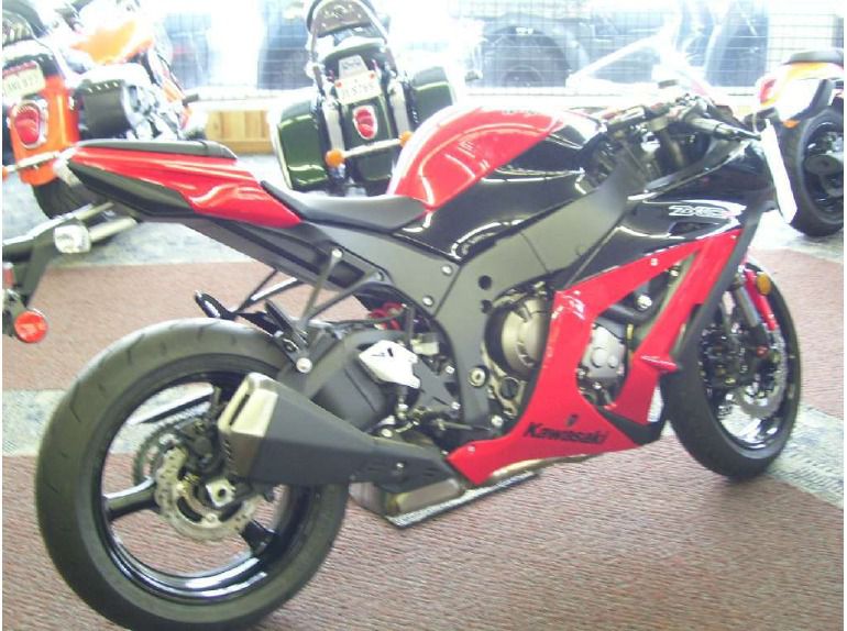 2012 Kawasaki Ninja ZX-10R ABS , $12,936, image 3