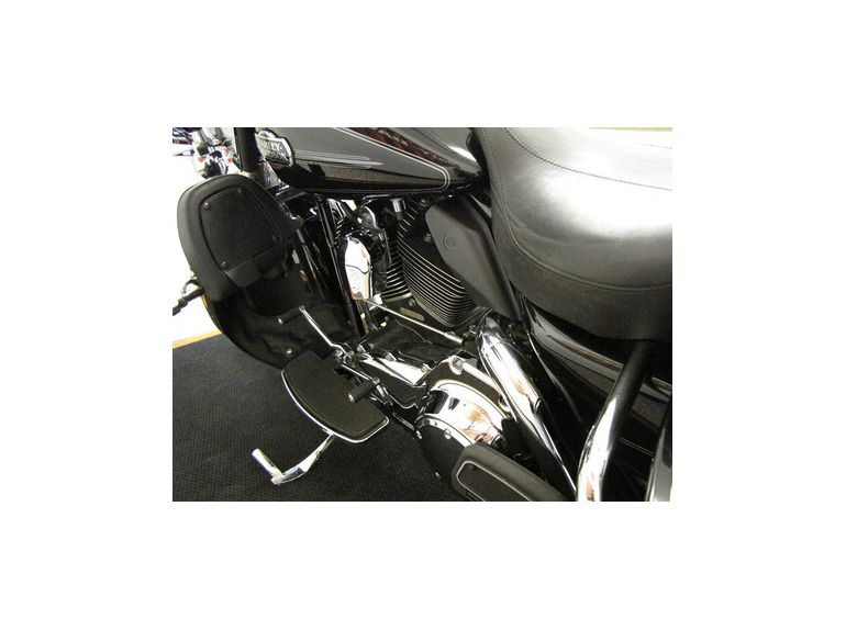 2008 Harley-Davidson Ultra Classic Electra Glide - FLHTCU , $18,495, image 6