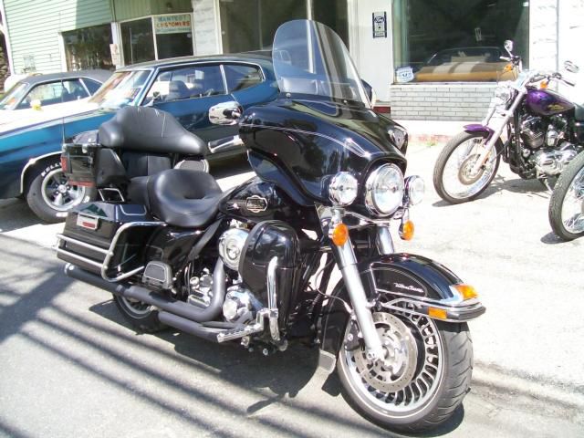 2009 HARLEY DAVIDSON ULTRA CLASSIC $15,999, Black, Only 5000 miles with ABS