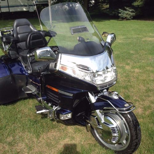 2000 honda gold wing