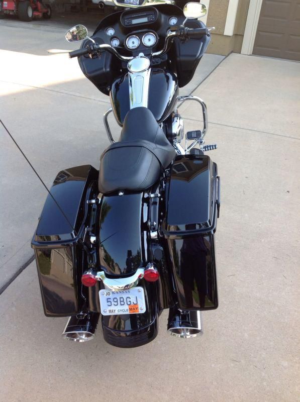 2012 Harley Davidson Road Glide Custom, ABS and alarm, like new condition