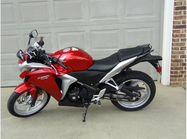 2011 honda cbr 250r 