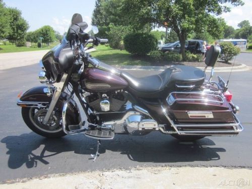 2005 Harley-Davidson FLHTCI® ELECTRA GLIDE CLASSIC® Stock No.625516, US $9,995.00, image 4