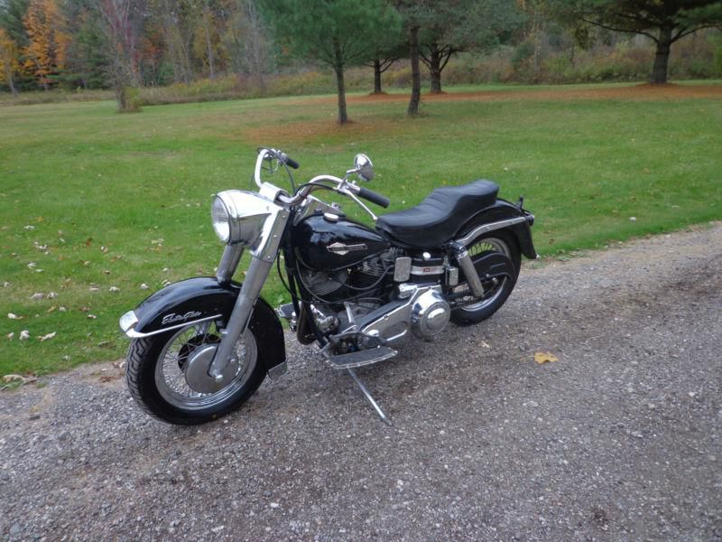 1965 Harley Davidson FLH